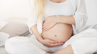 Безпечні вагітність та пологи