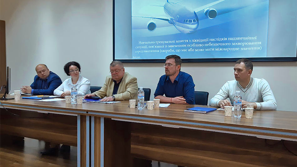 Команда ЦГЗ відпрацювала навички з ліквідації небезпечного захворювання в ході навчань