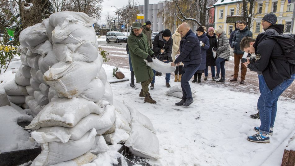 Пацієнти з ВІЛ отримали 209 600 курсів АРВ-терапії за час повномасштабного вторгнення