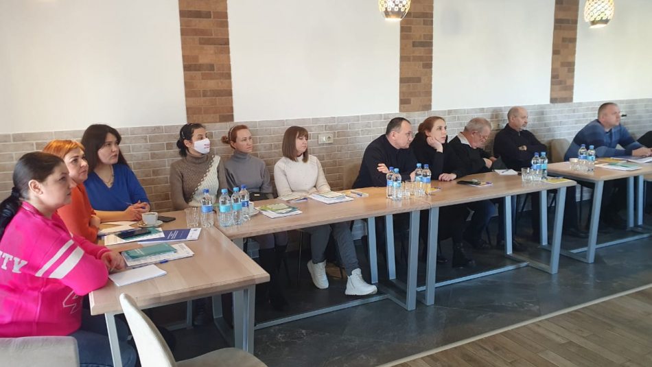 Як впроваджується замісна підтримувальна терапія у Кіровоградській області