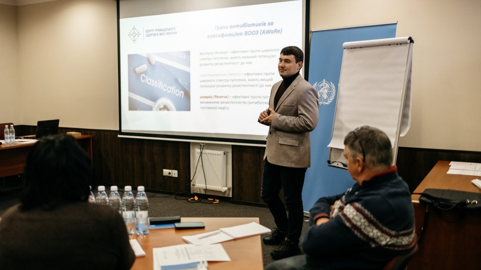 Фахівці ЦГЗ та ВООЗ провели в Дніпрі навчання з інфекційного контролю для лікарів та медсестер 7