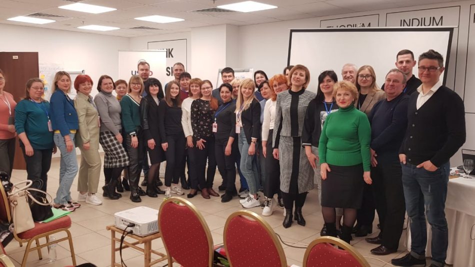 Фахова школа «Основи моніторингу заходів з профілактики інфекцій та інфекційного контролю» пройшла в Дніпрі з 13 по 17 березня 2023 року1