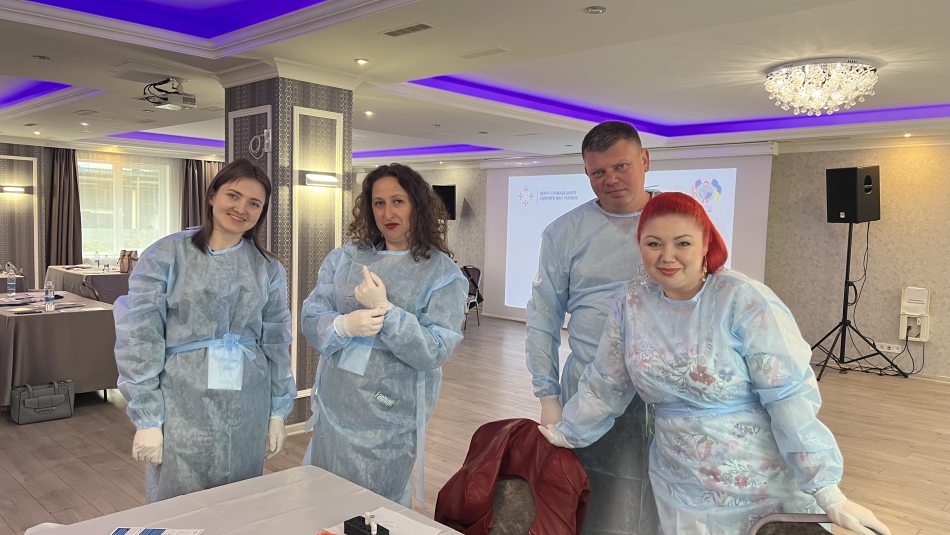 Аналіз системи нагляду за смертністю у зв'язку з ВІЛ та госпітальн﻿е спостереження: в Одесі пройшов тренінг з польового дослідження 
