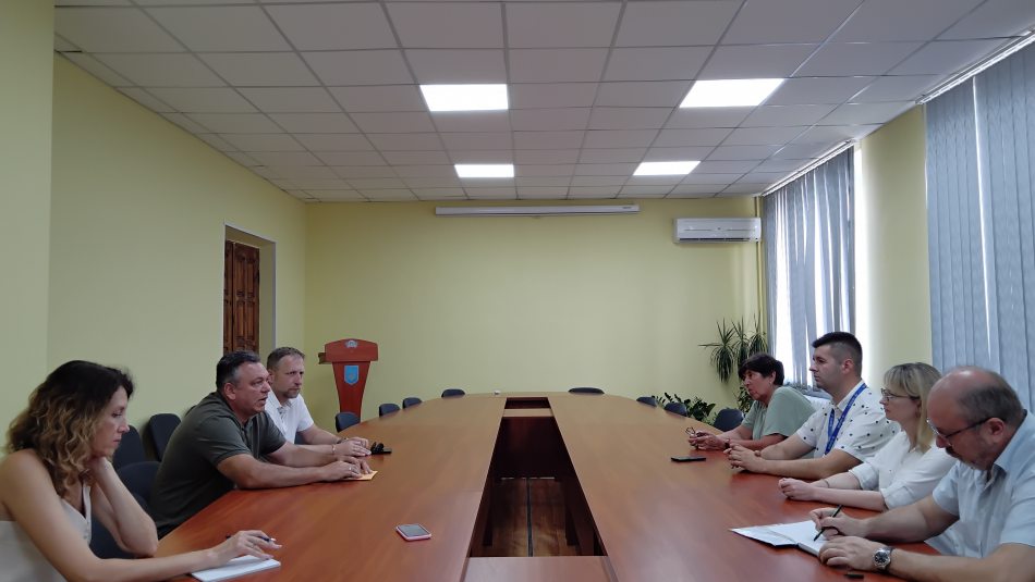 Експерти з імунізації ЦГЗ відвідали Черкаський обласний ЦКПХ й обговорили проблеми вакцинації серед вірян у регіоні