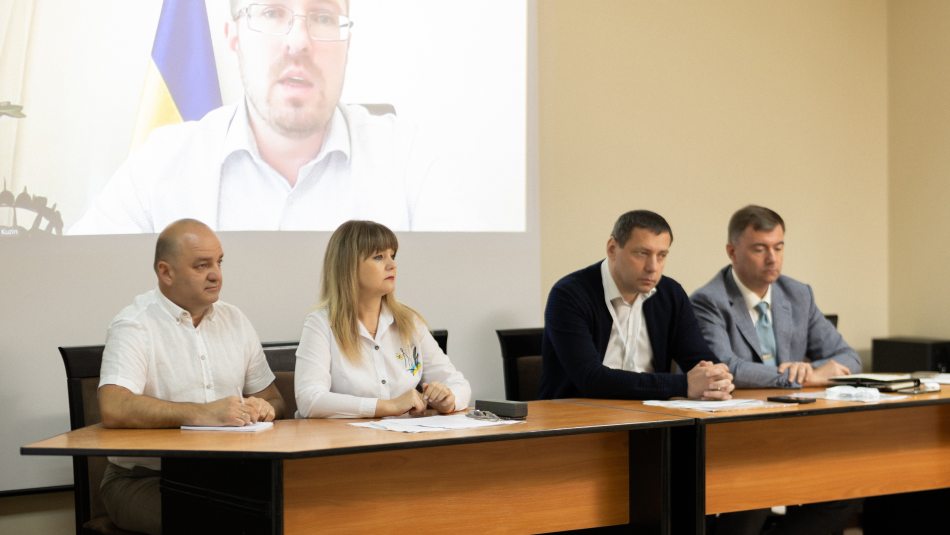 Національна відповідь на туберкульоз: керівники регіональних фтизіопульмонологічних медцентрів провели робочу зустріч