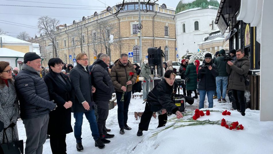 Попри війну у нас є інструменти для того, щоб зупинити поширення ВІЛ - Людмила Черненко на акції до Всесвітнього дня боротьби зі СНІДом 