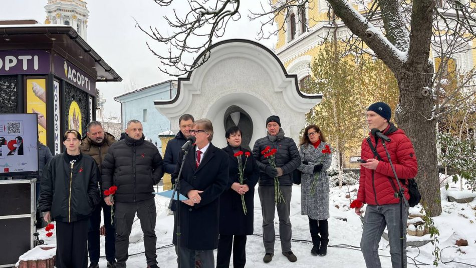 Попри війну у нас є інструменти для того, щоб зупинити поширення ВІЛ - Людмила Черненко на акції до Всесвітнього дня боротьби зі СНІДом 