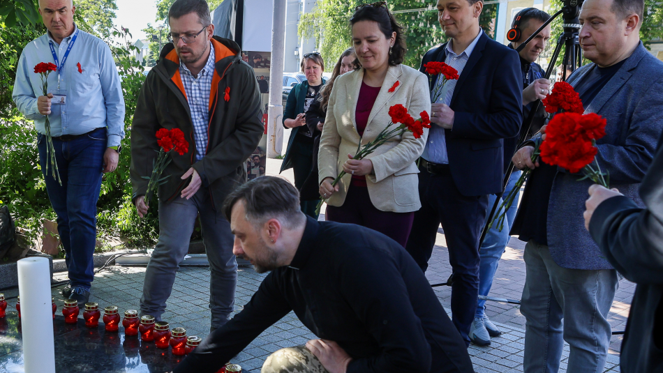 Всесвітній день пам`яті людей, які померли від СНІДу