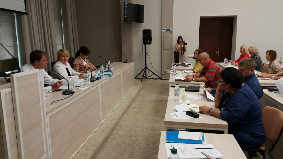 Стала відповідь епідеміям ВІЛ та туберкульозу: засідання міжвідомчої робочої групи