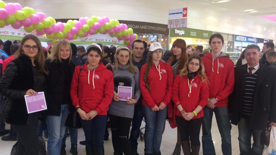 В Україні пройшла соціальна акція з тестування на ВІЛ, гепатит B і C та сифіліс