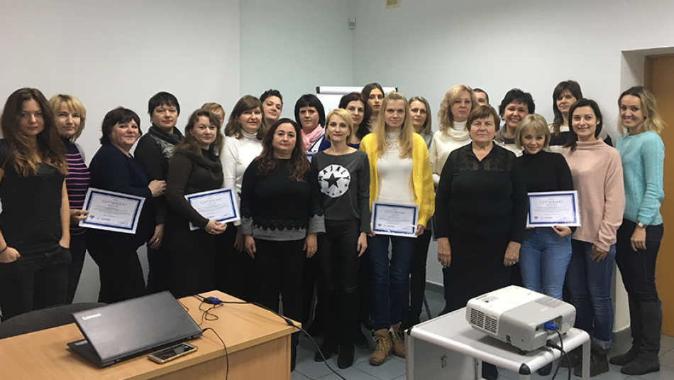 Українські фахівці поглибили свої знання щодо хіміорезистентності ВІЛ