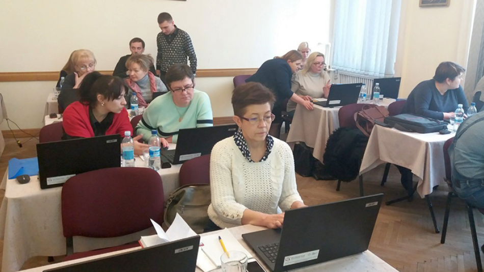 В Україні впроваджують лабораторний модуль реєстру хворих на ТБ