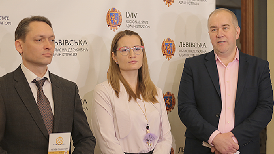 До 50 000 школярів захистять від кору на Львівщині